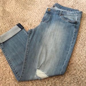 NWOT! Boyfriend Jeans